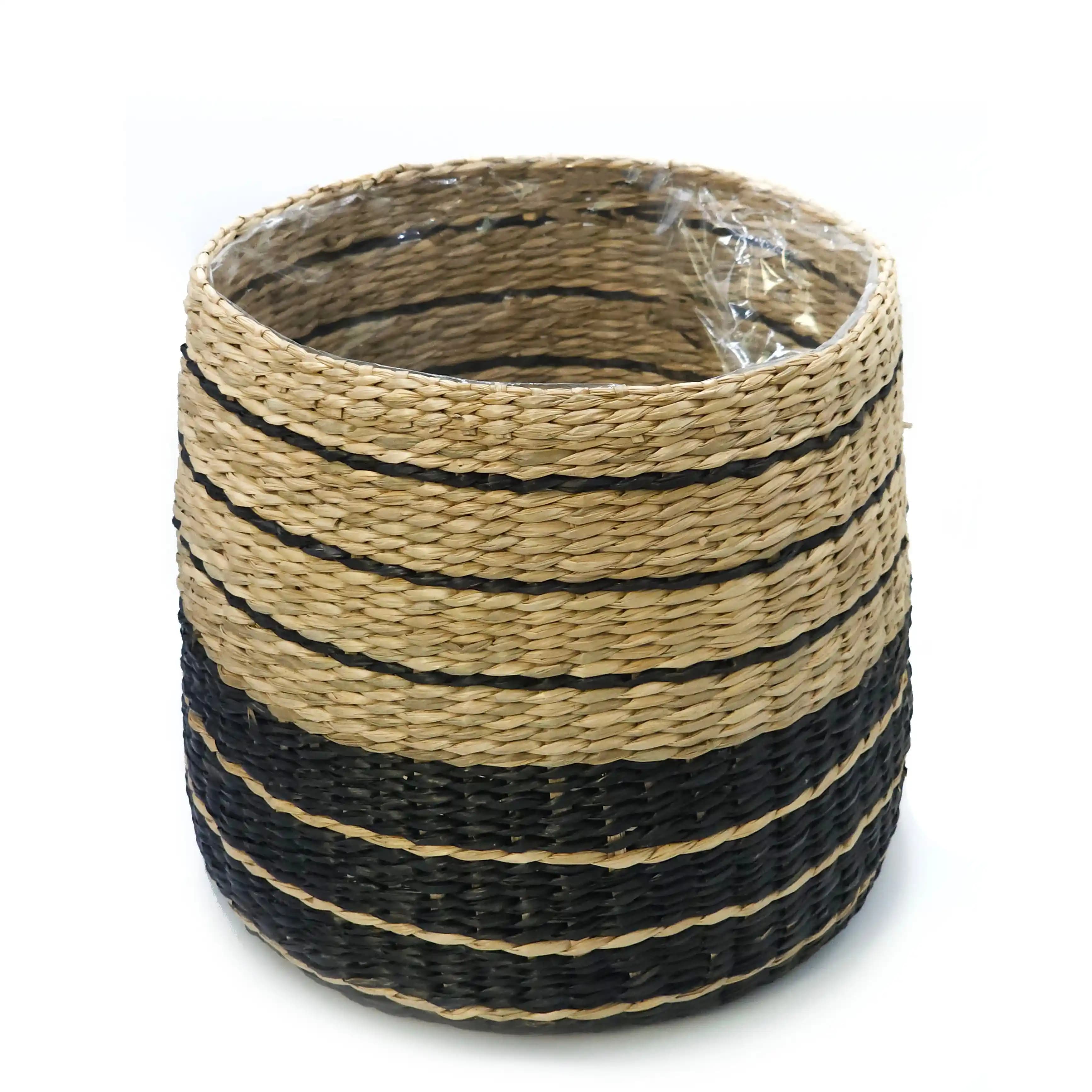 Hasır Seper ile Dekorasyonda Doğal ve Şık Dokunuşlar İçin Pratik ve Estetik Çözümler