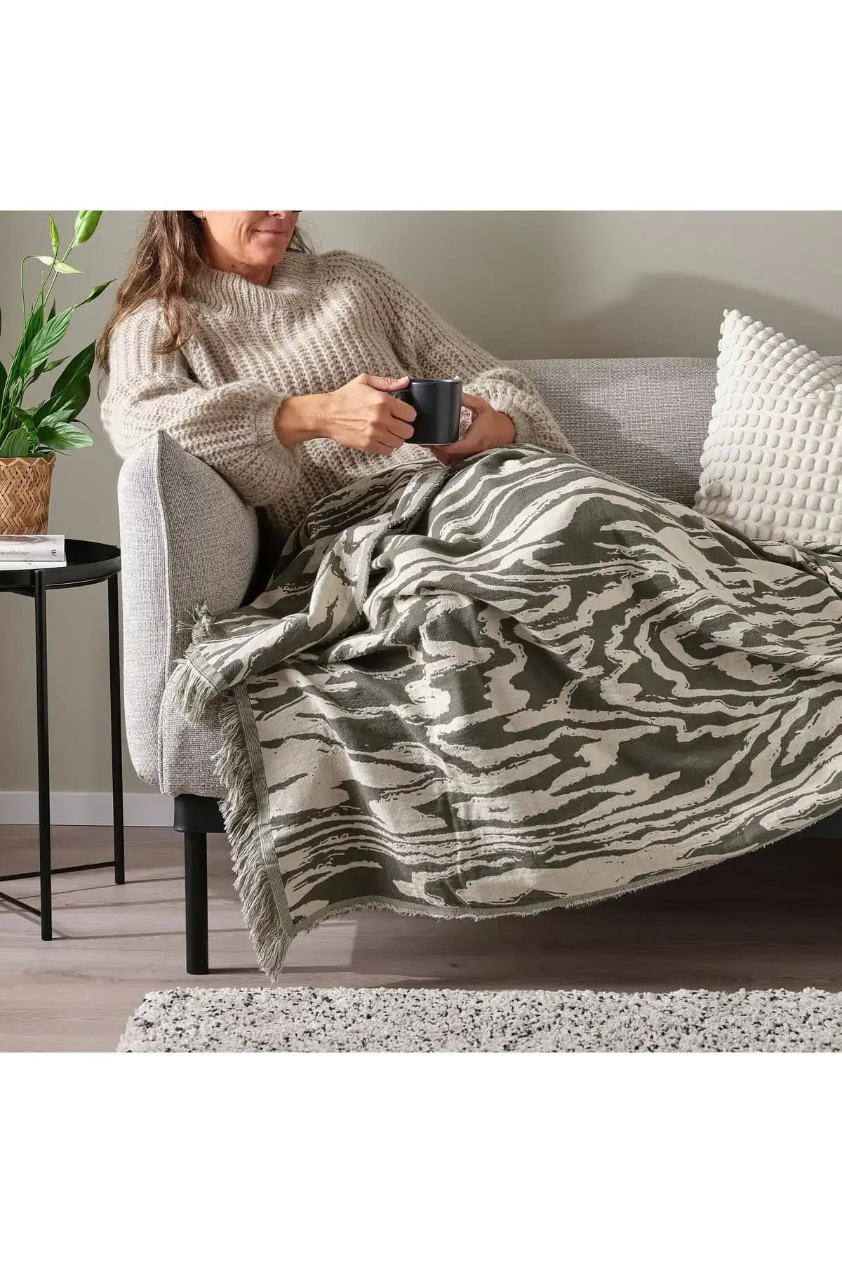 IKEA Battaniyeleri ile Ev Dekorasyonunuzu Yenileyin Konfor ve Şıklık Bir Arada