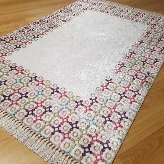 İnce Kilim Dekorasyonunda Zarafet ve İşlevselliğin Modern Kullanımı