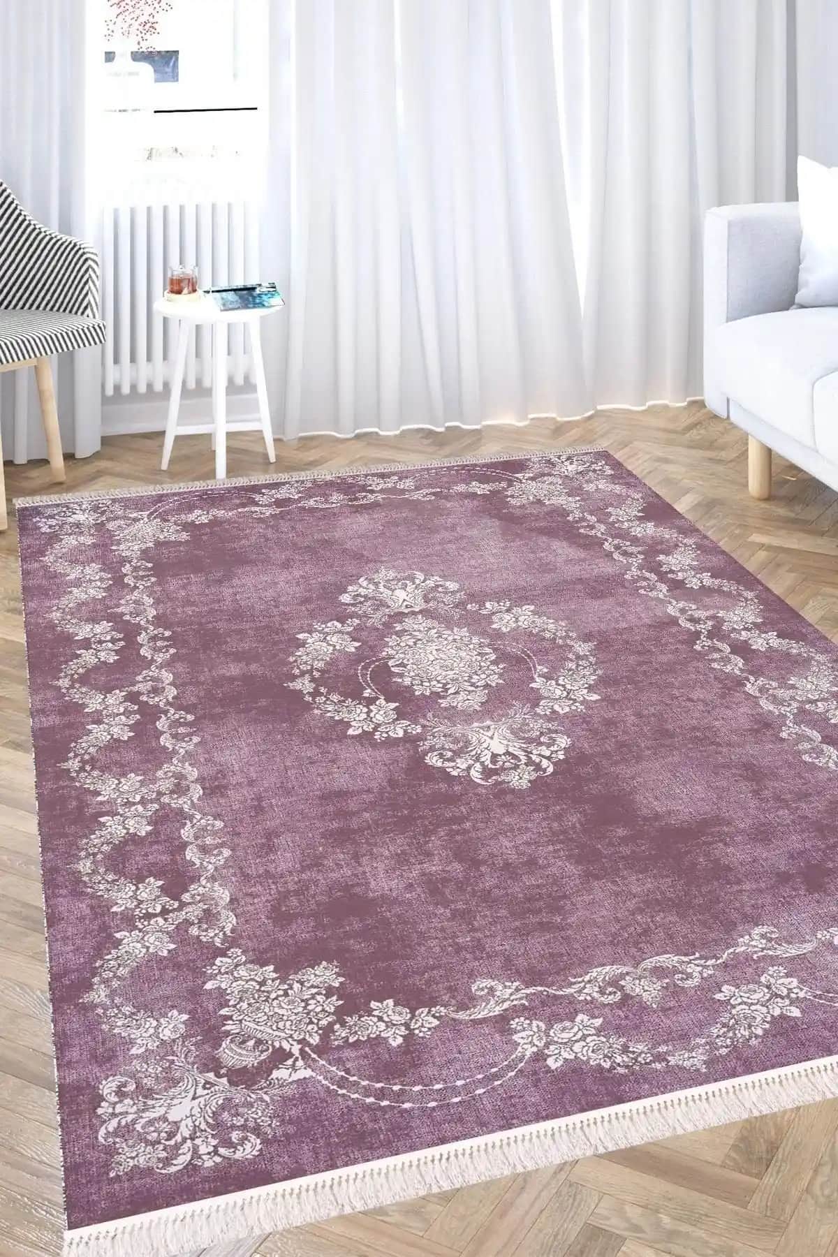 Kadife Kaymaz Halı ile Dekorasyonunuzu Güvenli ve Şık Hale Getirin