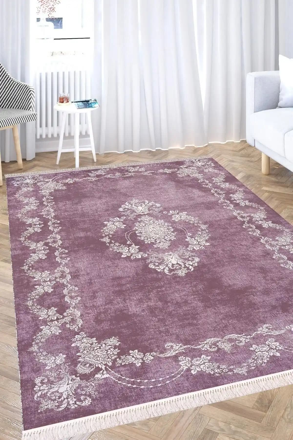Kadife Kaymaz Halı ile Dekorasyonunuzu Güvenli ve Şık Hale Getirin