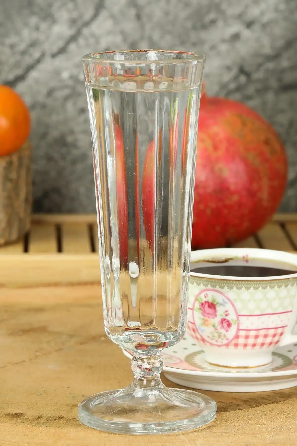 Kahve Yanı Bardağı Seçimi ve Dekorasyonda Kullanım İpuçları
