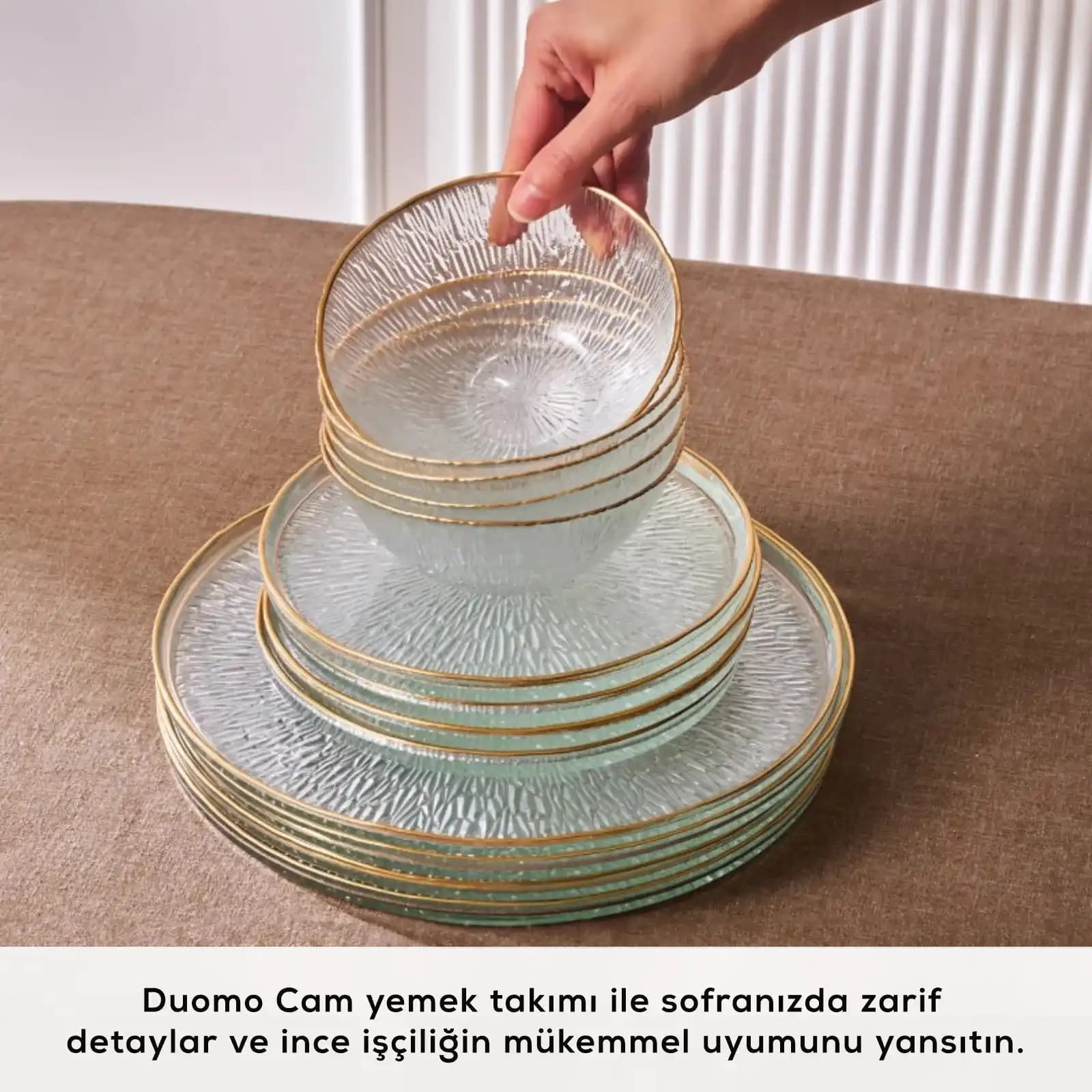 Karaca Cam Yemek Takımlarıyla Sofralarınıza Zarafet Katın Geniş Model Seçenekleri ve Avantajları