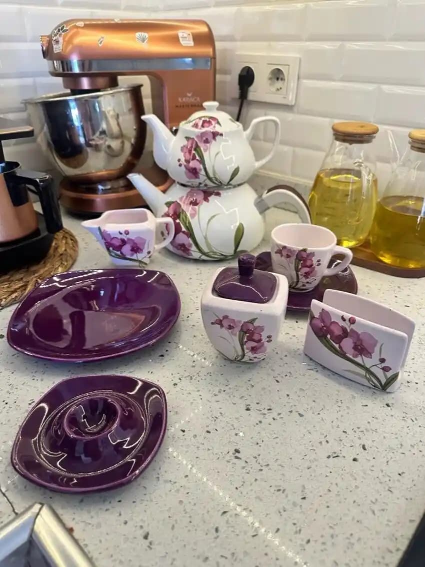 2025'te Karaca Flores Kahvaltı Takımıyla Sofralarınızda Estetik ve Fonksiyonelli