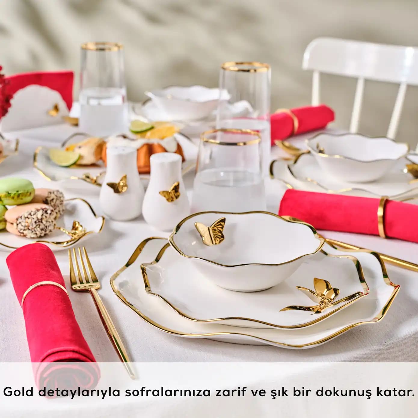 Kelebek Motifli Yemek Takımlarıyla Şık ve Doğal Dekorasyon Çözümleri