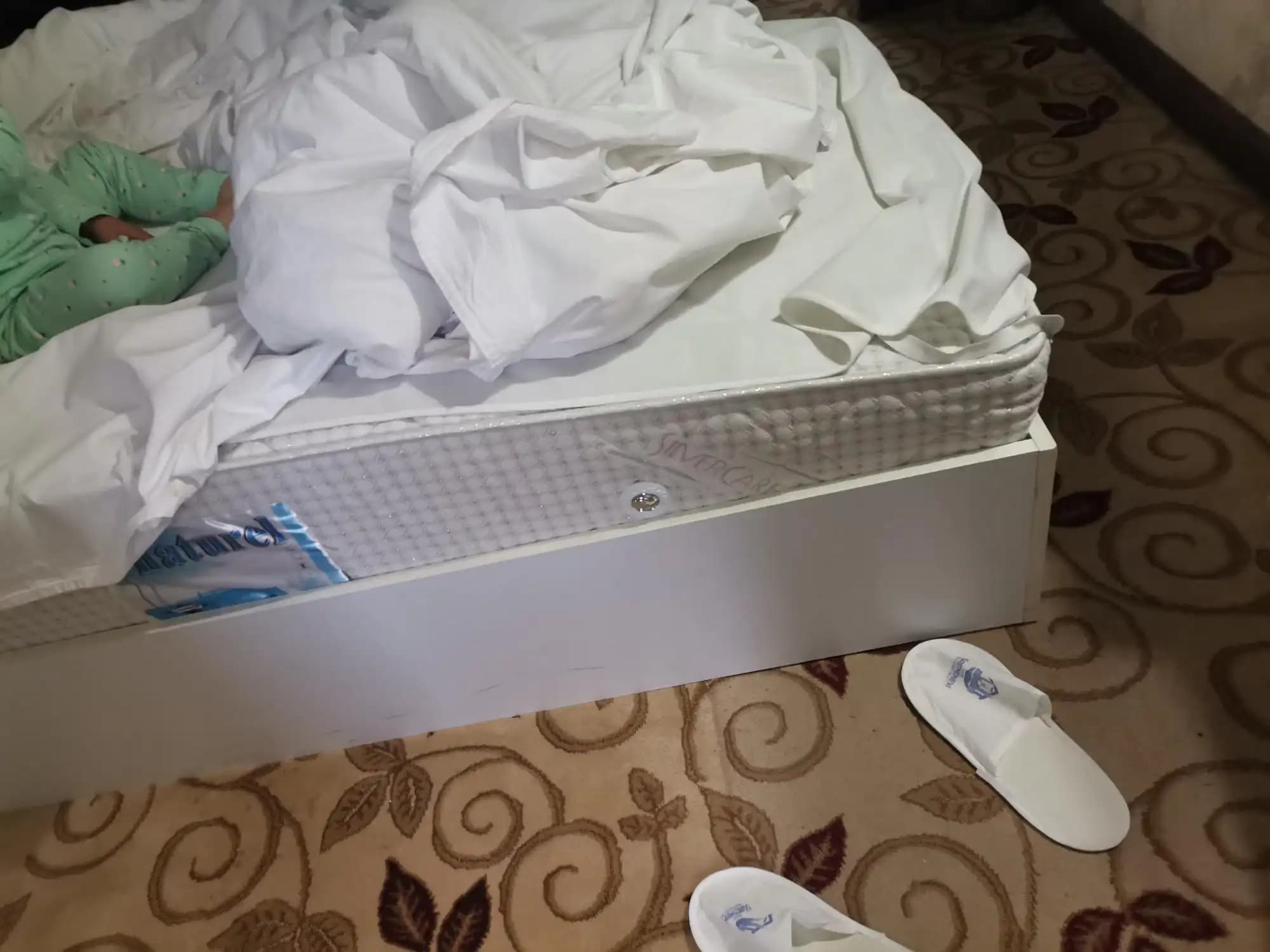 Kırık Yatak ve Eski Mobilyaları Dekorasyonda Yeniden Kullanma Yöntemleri