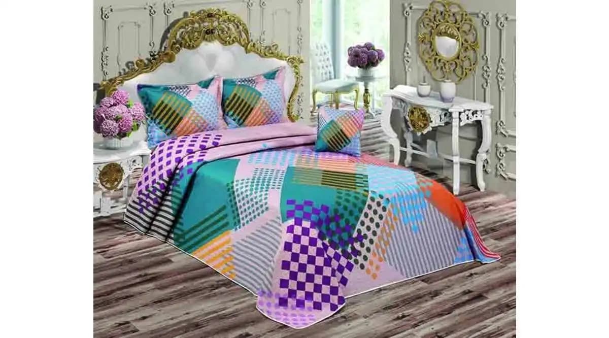 Kristal Yatak Örtüsü ile Yatak Odasında Şıklık ve Fonksiyonellik Artışı