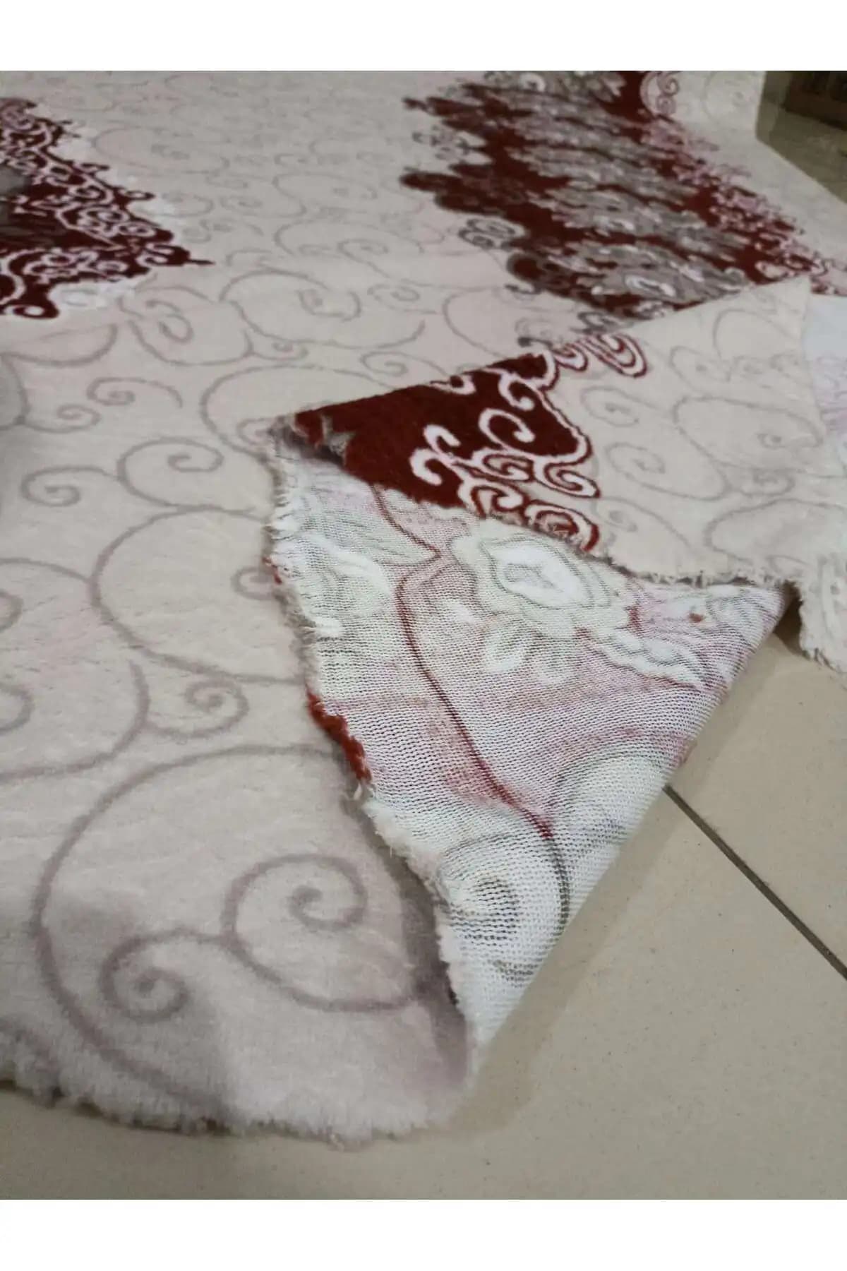 Küçük Alanlar İçin 5 m² Halı Örtüsü Dekorasyon Fikirleri ve Pratik Çözümler