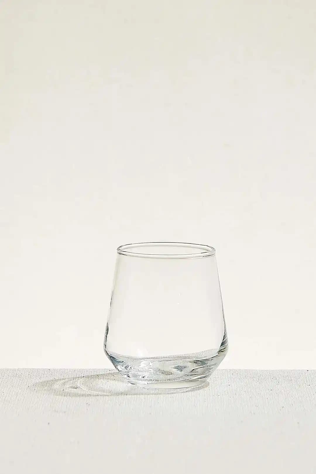 Küçük Su Bardağı Dekorasyonunda Yaratıcı ve Şık Fikirler İçin Güncel Öneriler