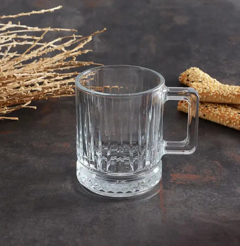 Kulplu Bardak Dekorasyonunda Yenilikçi ve Şık Tasarımlar ve Kullanım Alanları
