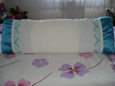 Küstüm Yastığı ile Dekorasyonda Estetik ve Fonksiyonellik Sağlayan Detaylar