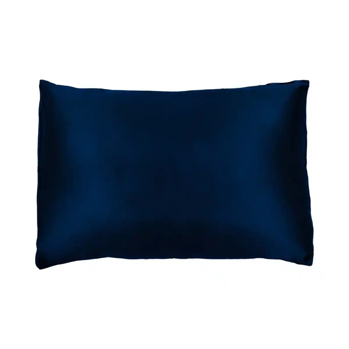 Lacivert Yastık Kılıfı Dekorasyonda Şıklık ve Fonksiyonelliğin Birleşimi