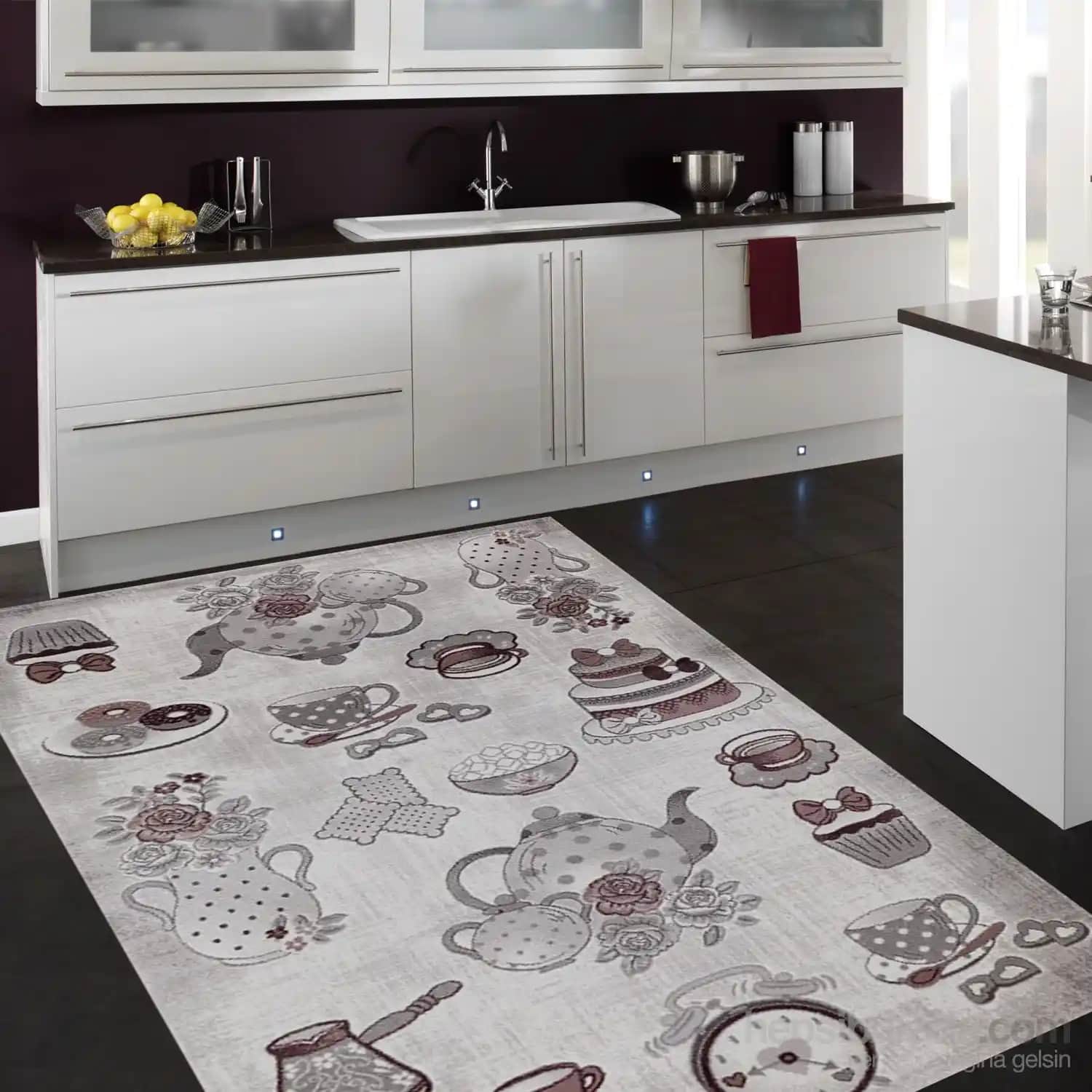 Merinos Mutfak Halısı: Modern ve Dayanıklı Dekorasyon Çözümünüz