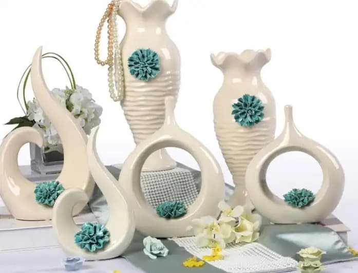 Uygun Fiyatlı ve Şık Salon Süs Eşyalarıyla Dekorasyonunuzu Geliştirin