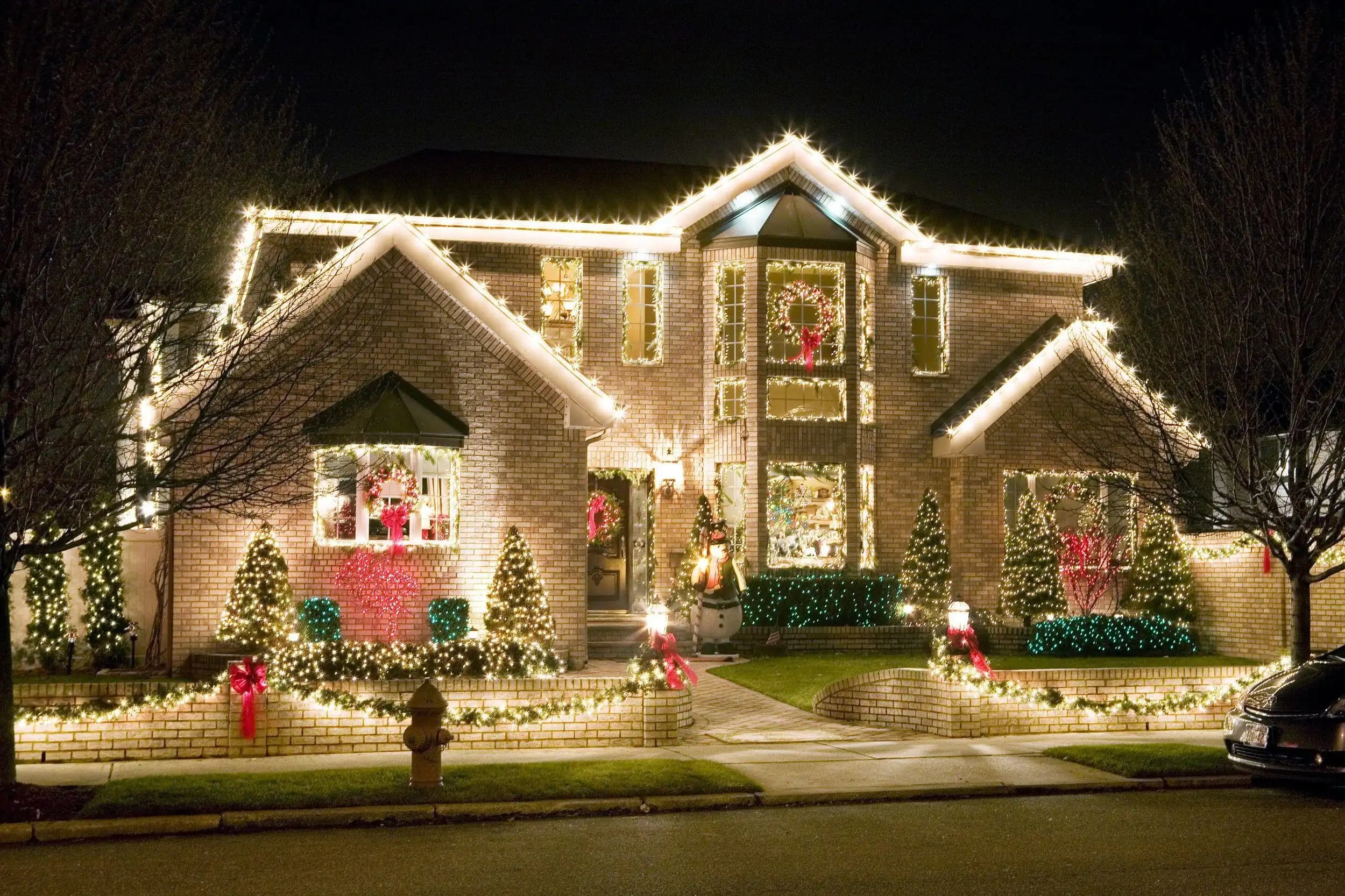 Yılbaşı ve Dekorasyon: Evinizi Sıcacık Bir Christmas Atmosferine Hazırlama Rehberi