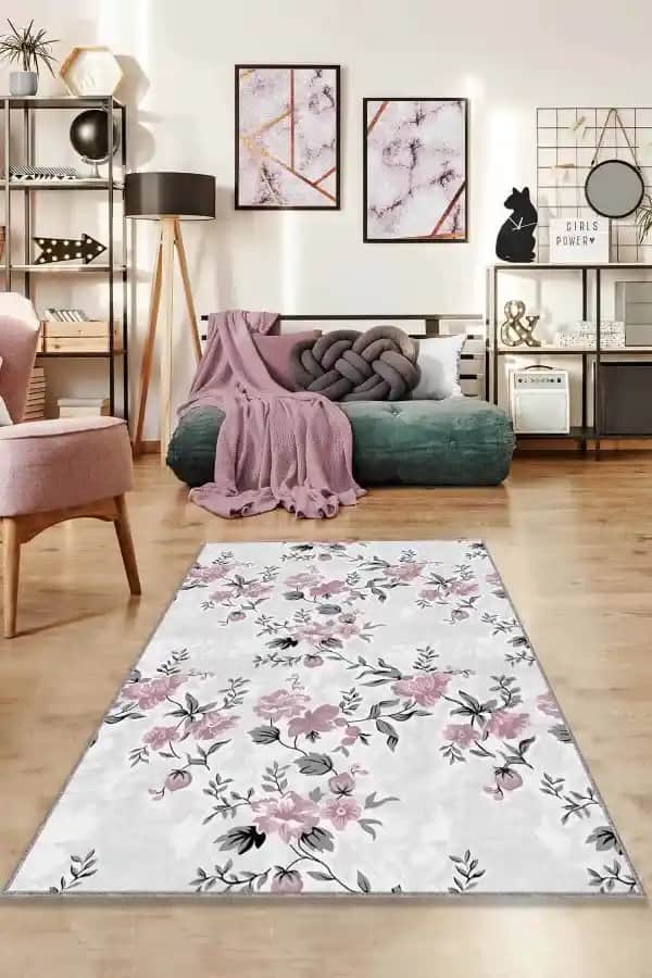 Çiçekli Halılar ile Evinize Renk ve Canlılık Katmanın Yolları