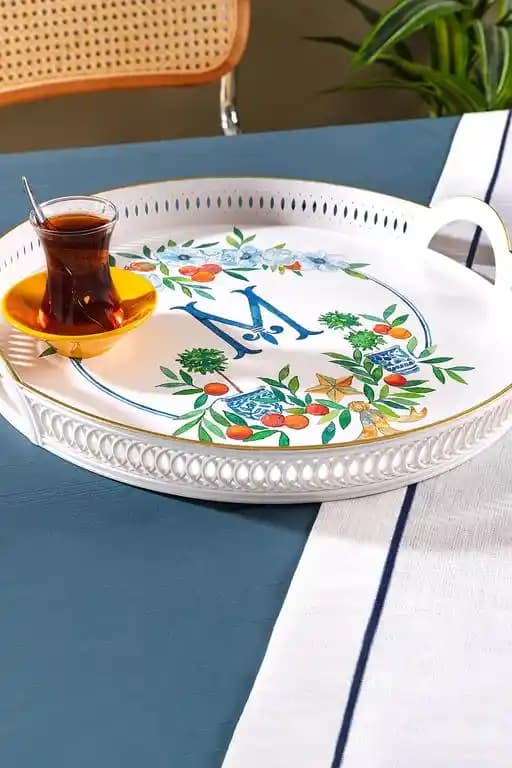 Dekorasyonda Örgü Tepsi Kullanımı: Estetik ve Fonksiyonelliğin Birleşimi