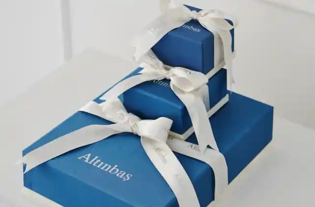 Dekorasyonda Zarif ve Anlam Yükü Taşıyan Hediyelerle Şıklık ve Duygusal Bağlar