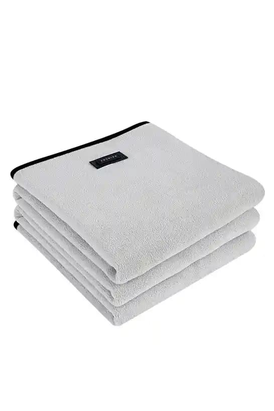 Dış Mekan Dekorasyonunda Şıklık ve Konfor İçin Outdoor Battaniye Seçenekleri