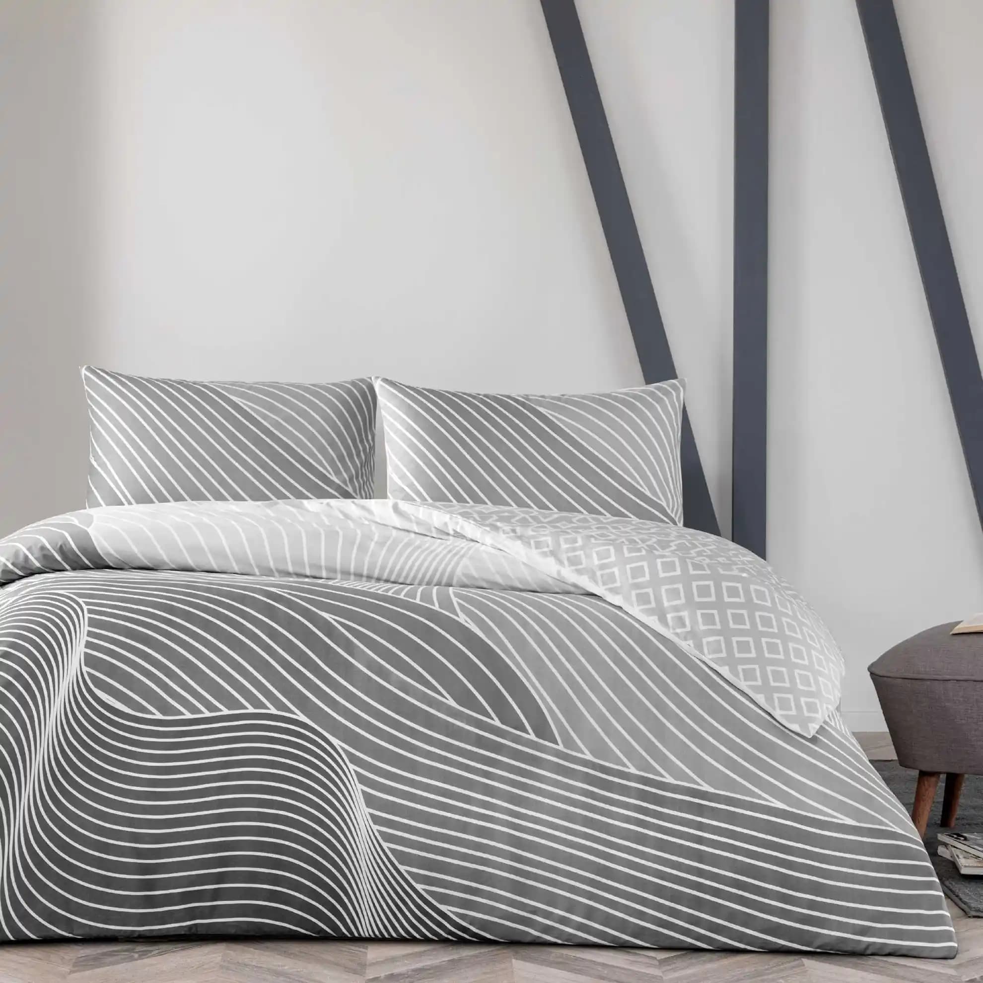 Gri Tek Kişilik Nevresim Takımı ile Yatak Odalarınıza Şıklık ve Konfor Katın