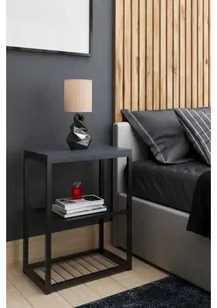 İntergo Metal Ayaklı Dekoratif Tel Raflı Komodin ile Modern ve Şık Yaşam Alanları