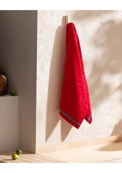 Madame Coco Sabre ve Palmie Pamuk Plaj Havlusu Karşılaştırması