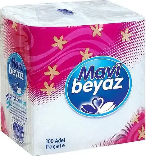 Mavi Beyaz Peçeteler ile Şık ve Ferah Masa Dekorasyonu İpuçları
