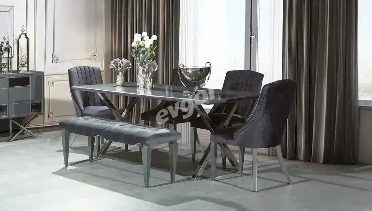 Metal Yemek Masası ile Modern ve Dayanıklı Dekorasyon Çözümleri