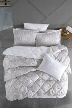 Pamuklu Uyku Setleri ile Yatak Odası Dekorasyonunda Konfor ve Şıklık