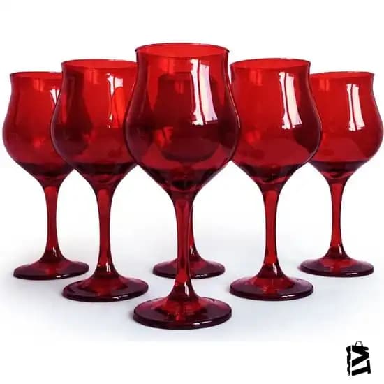 Paşabahçe Kırmızı Bardak ile Dekorasyonunuza Renk ve Şıklık Katın