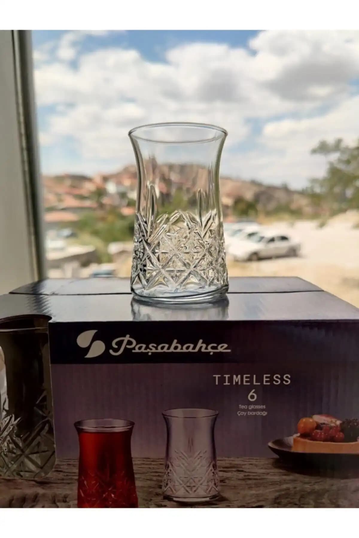 Paşabahçe Timeless Çay Bardağı ile Dekorasyonunuza Zarif Dokunuşlar Ekleyin