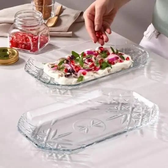Paşabahçe Timeless Servis Tabağı ile Ev Dekorasyonunda Zarafet ve İşlevsellik