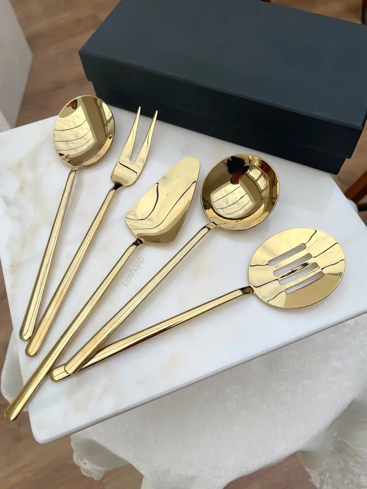 Pasta Servisi ve Dekorasyonuyla Sofranızı Şık ve Unutulmaz Hale Getirin