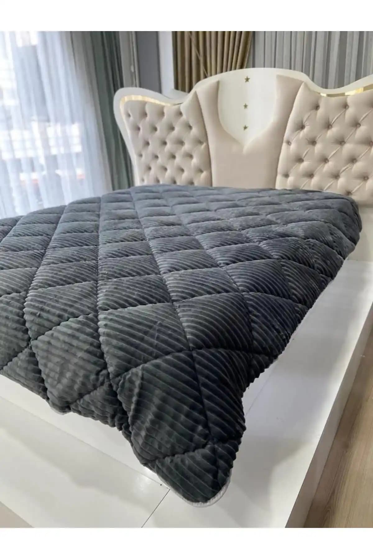 Polyester Yorgan ile Konfor ve Estetiği Bir Arada Sunan Dekorasyon Çözümleri