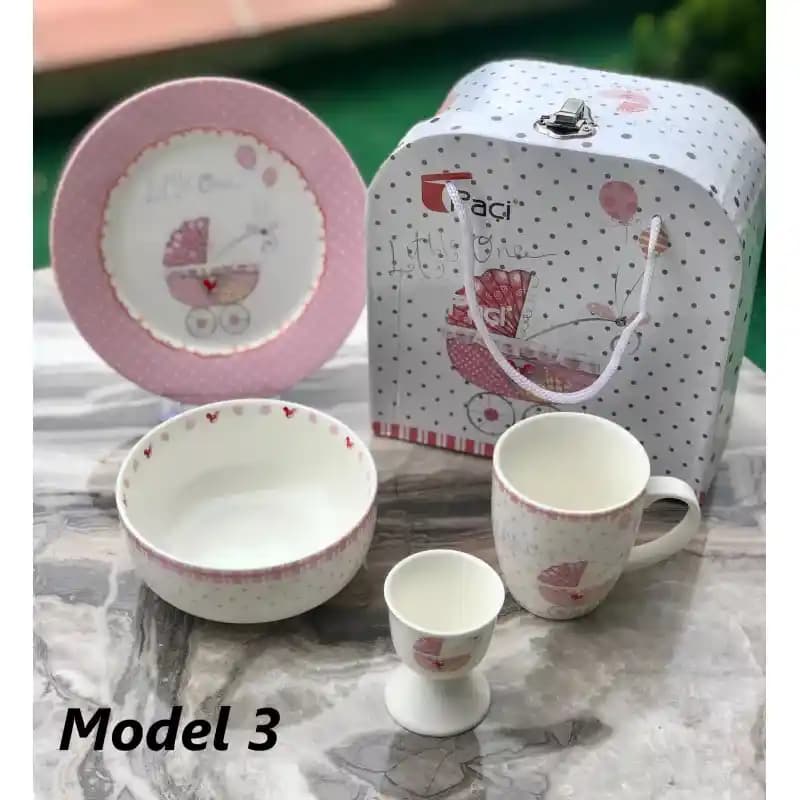 Porselen Bebek Mama Setleri ve Dekorasyonda Yaratıcı Kullanım İpuçları