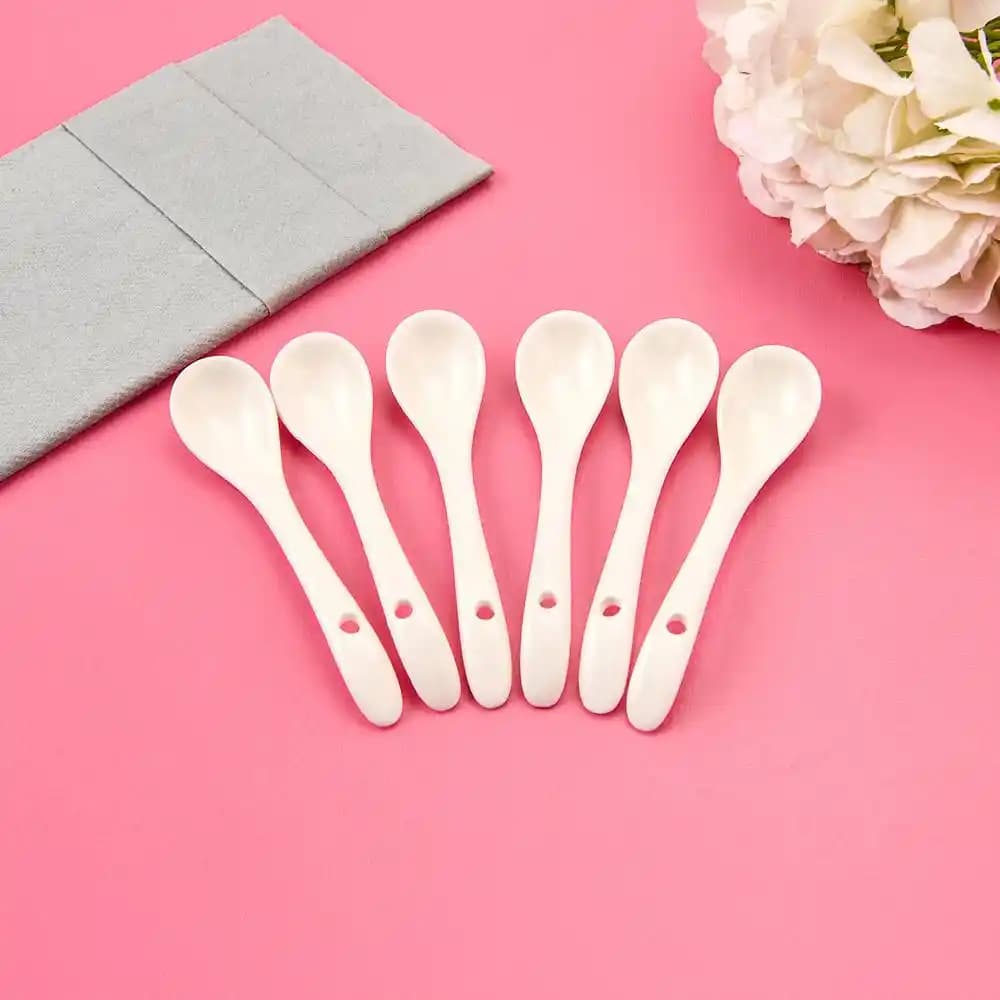 Porselen Çay Kaşığıyla Dekorasyonda Zarafetin İncelikleri ve Şık Kullanım İpuçları