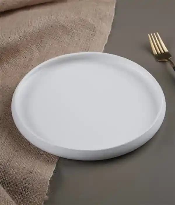 Porselen Kahvaltı Tabağı Seçenekleri ve Sofra Dekorasyonunda Kullanım İpuçları