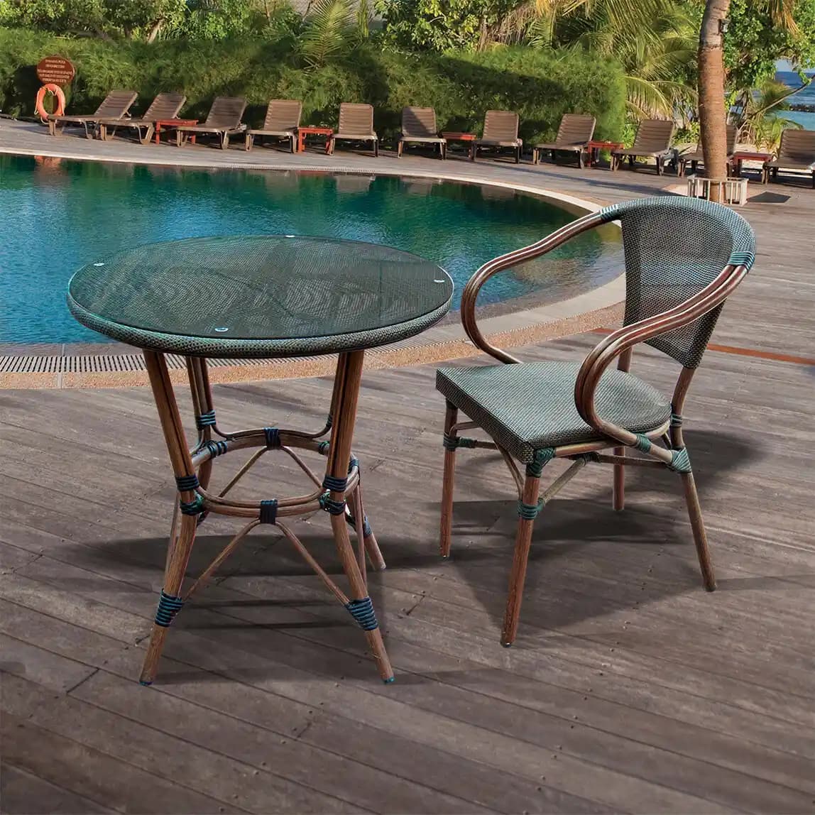 Rattan Bambu Koltuklar: Doğal ve Şık Dekorasyon İçin En İyi Seçenekler