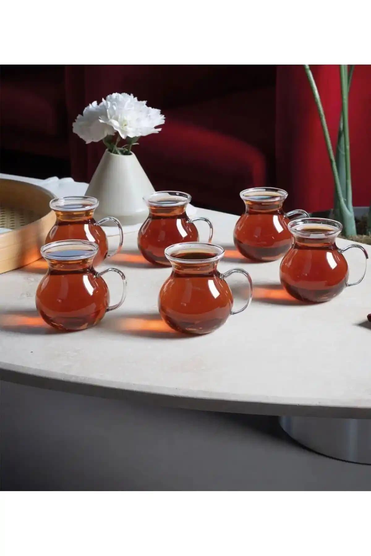 Refika Çay Bardağı ile Dekorasyonda Şıklık ve Fonksiyonellik Sağlayan Modern Tasarımlar