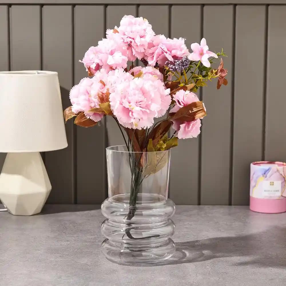 Renkli Cam Vazolar ile Dekorasyonunuza Canlılık Katmanın Yolları ve Fikirler