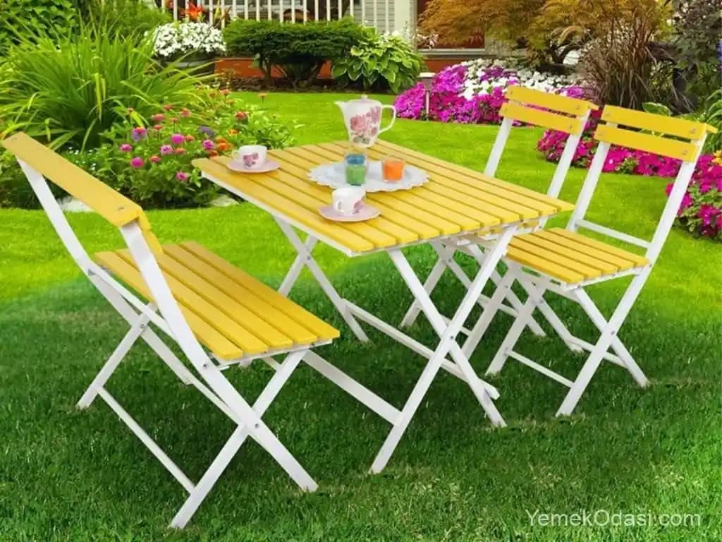 Renkli Masa Sandalye Takımlarıyla Dekorasyonunuzu Canlandırın ve Stilinizi Yansıtın