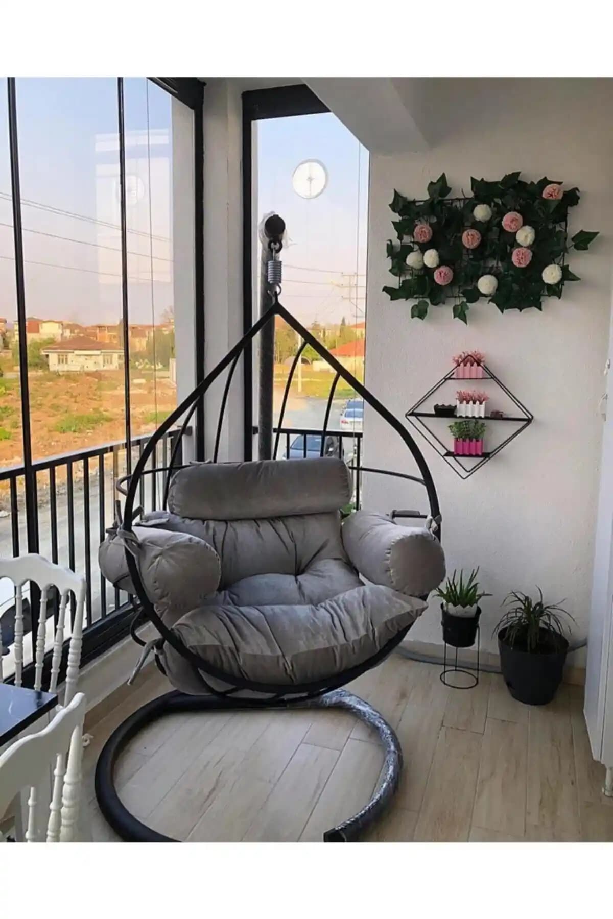 Salıncaklı Balkon Dekorasyonu İpuçları ve Estetik Öneriler 2023