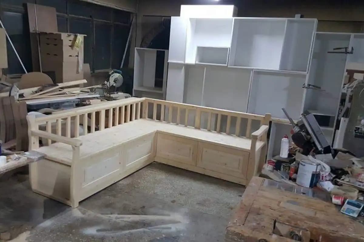Sandıklı Balkon Sediri ile Modern ve Fonksiyonel Balkon Dekorasyonu Çözümleri