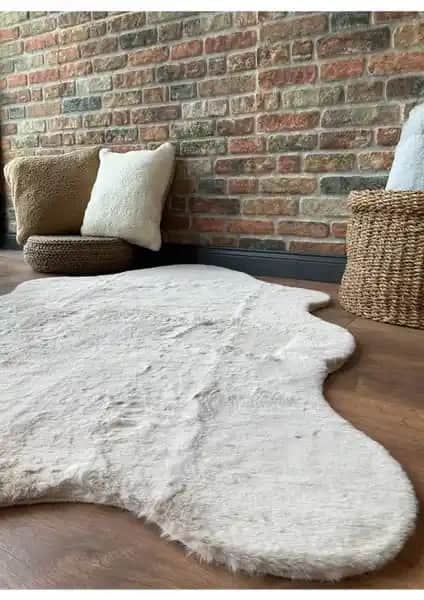 Saraz Tavşan Tüyü Post Peluş Halı: Yumuşak, Çok Yönlü ve Estetik Tasarım