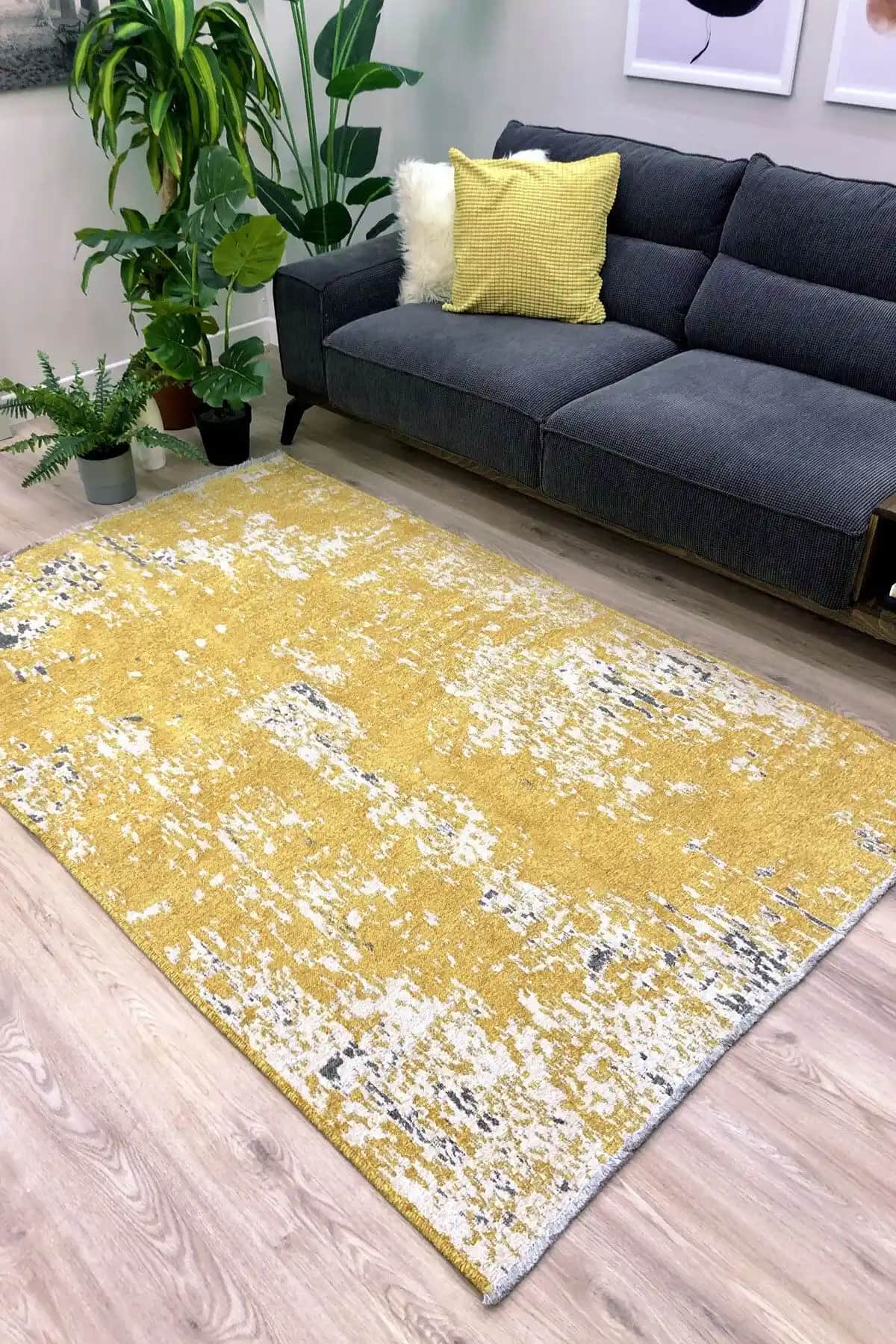 Sarı ve Gri Halı Modelleriyle Modern Dekorasyonunuzu Tamamlayın