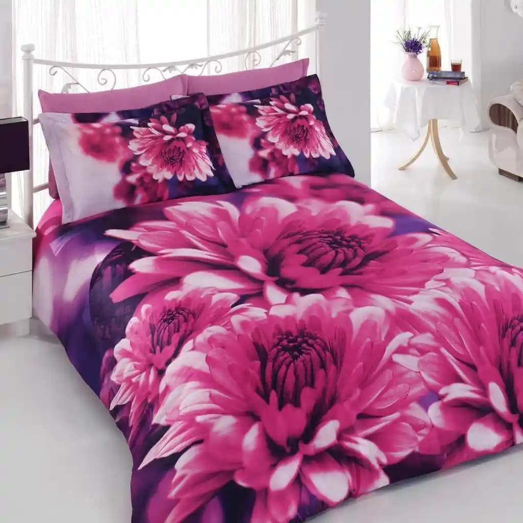 Saten Çift Kişilik Nevresim Takımları: Şıklık ve Konforun Birleştiği Yatak Odası Seçenekleri