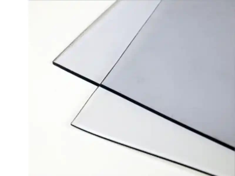 Şeffaf Plastik Cam Kullanımıyla Modern ve Şık Dekorasyon Çözümleri