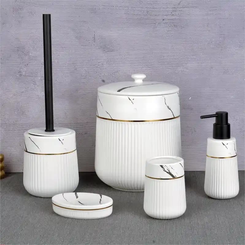 Seramik Banyo Setleri ile Evinizde Şıklık ve Fonksiyonelliği Artırın