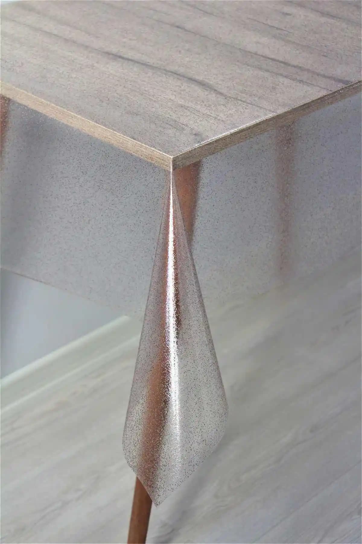 Silinebilir Masa Örtüleri ile Dekorasyonda Pratik ve Şık Çözümler