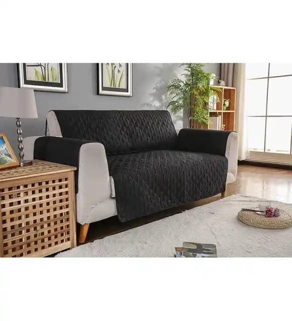 Sıvı Geçirmez Koltuk Örtüleri ile Dekorasyonda Pratiklik ve Estetik Sağlama